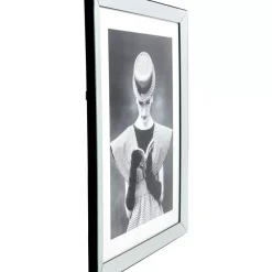 Gerahmtes Bild Reading Beauty 85X105Cm